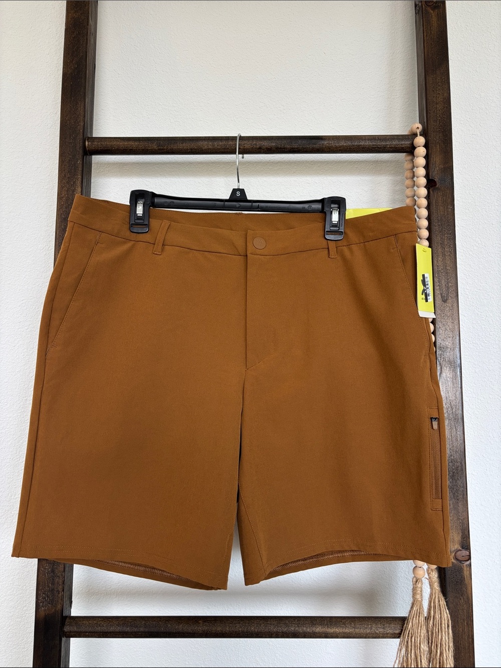 🩳all in motion Men's Rust Orange Flat-Front Performance Shorts